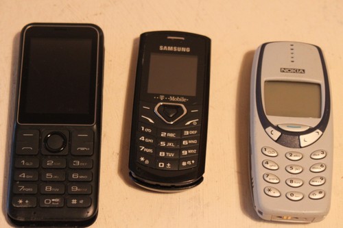 Mobile phones with batteries - 3,
